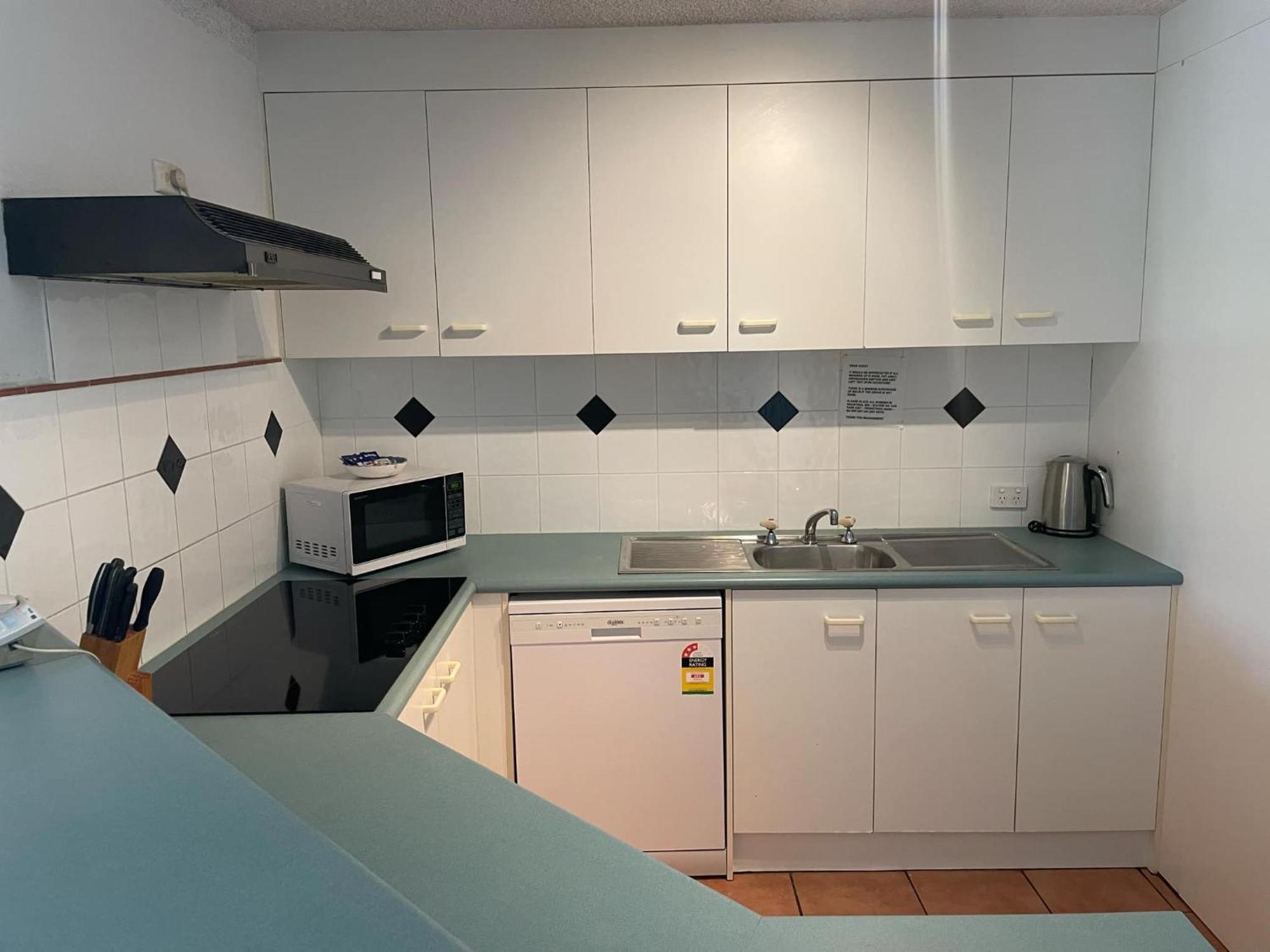 Placid Waters Holiday Apartments Bongaree Ngoại thất bức ảnh