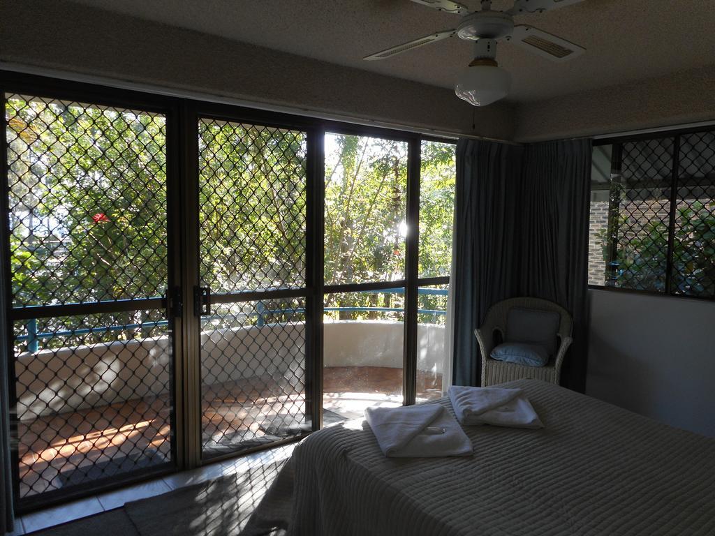 Placid Waters Holiday Apartments Bongaree Ngoại thất bức ảnh