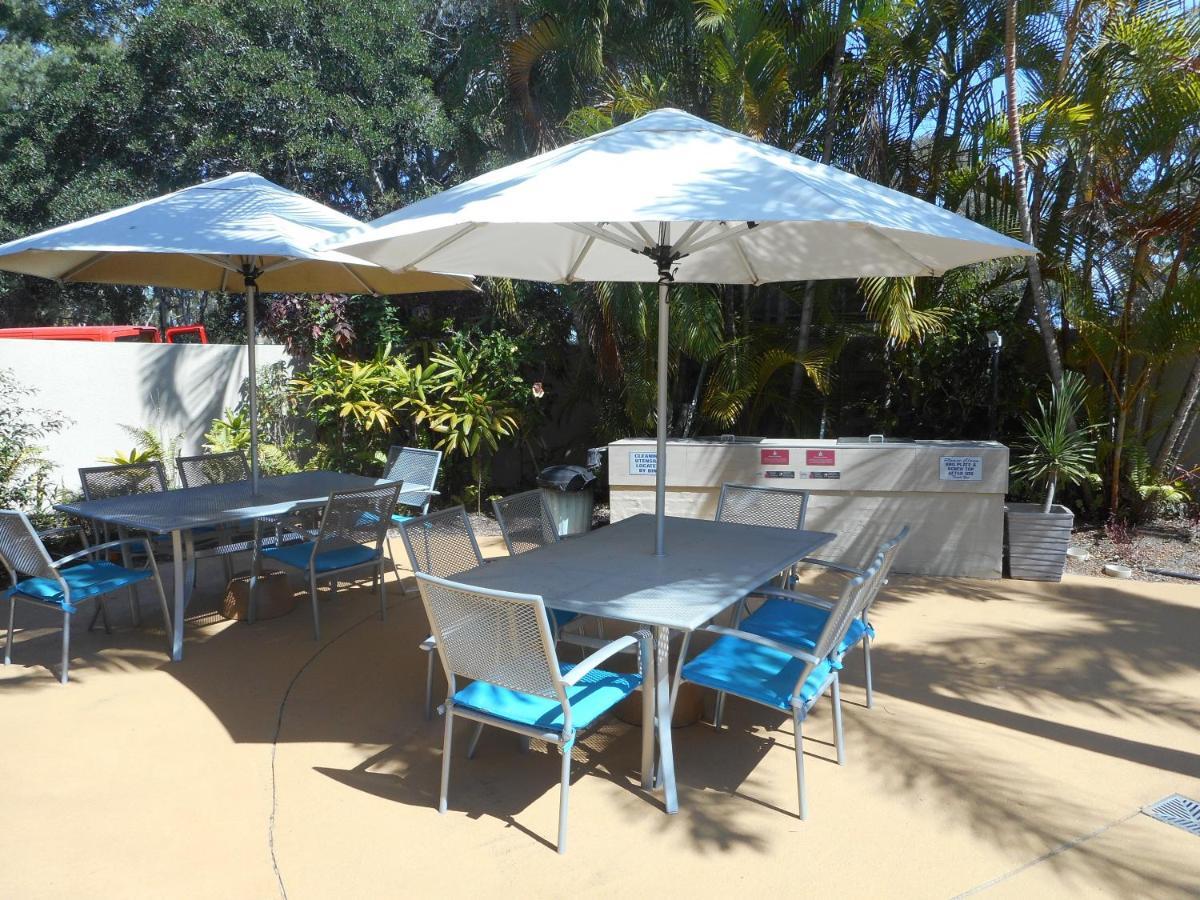 Placid Waters Holiday Apartments Bongaree Ngoại thất bức ảnh